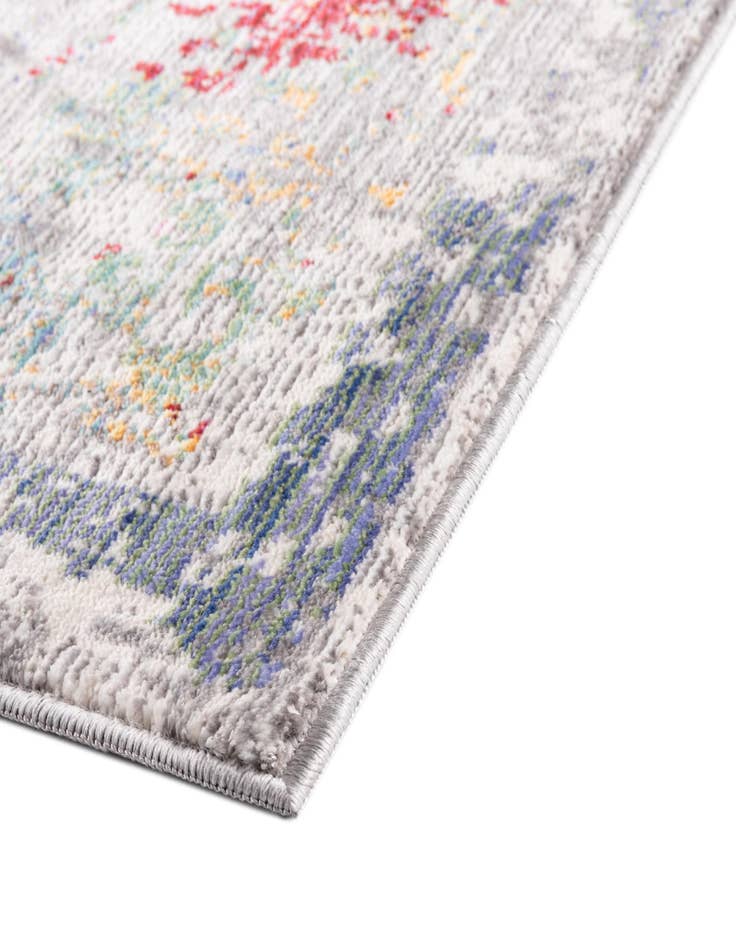 Detail image of 5' x 8' Alexis Rug