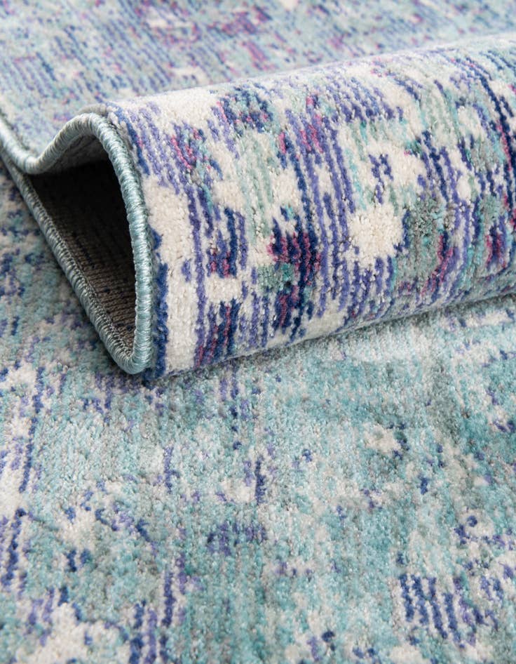 Detail image of 4' x 6' Alexis Rug