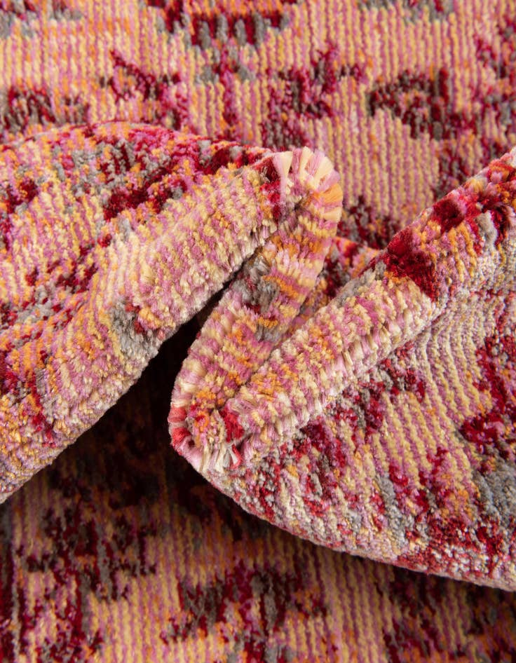 Detail image of 4' x 6' Alexis Rug