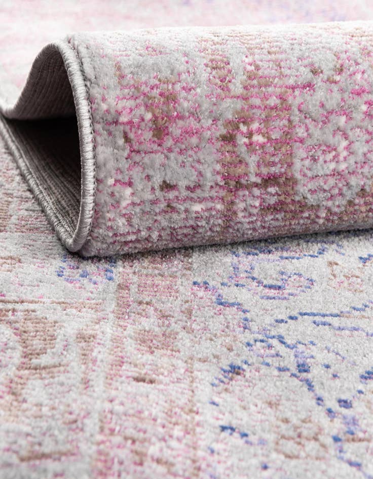 Detail image of 5' x 8' Alexis Rug