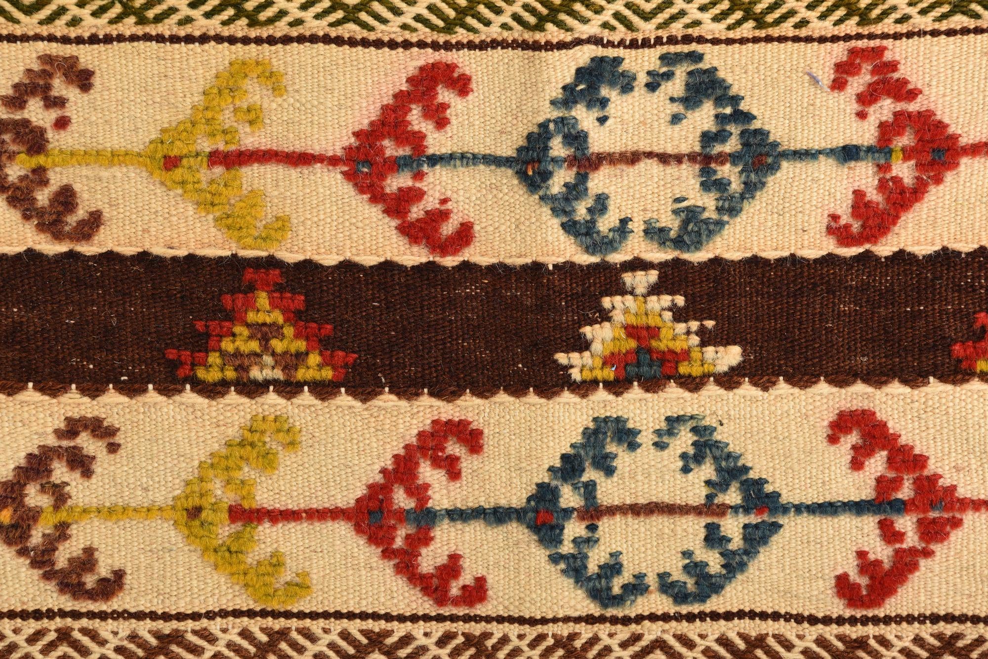 4' 10 x 8' 6 Hand Knotted Anatolian Wool Rug