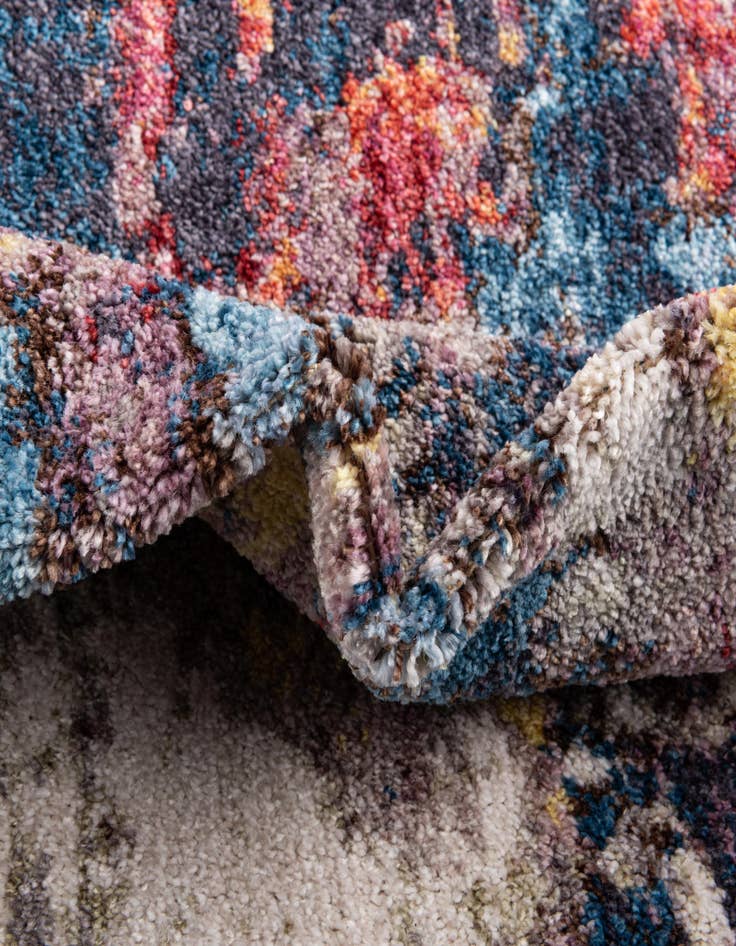 Detail image of 4' x 6' Andromeda Rug