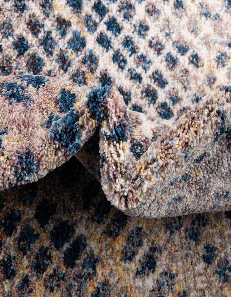 Detail image of 4' x 6' Andromeda Rug