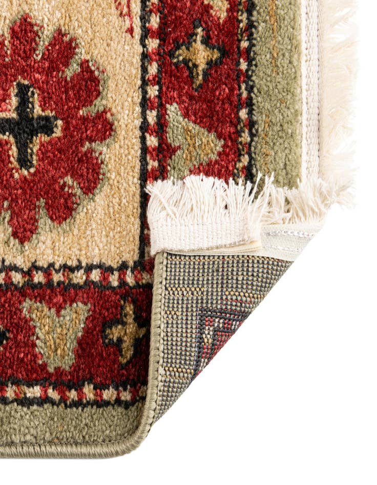 Detail image of 6' 7 x 9' 10 Andromeda Rug