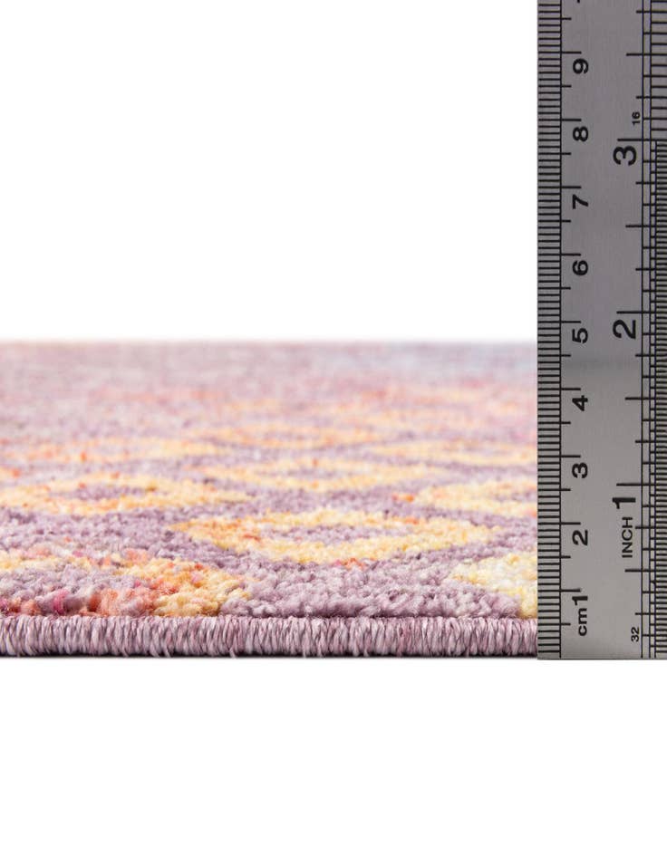 Detail image of 3' 3 x 5' 3 Andromeda Rug