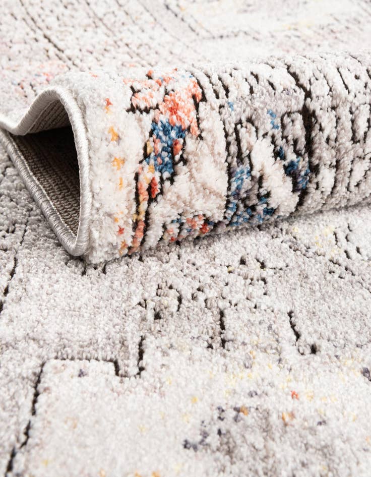 Detail image of 5' x 7' 7 Andromeda Rug