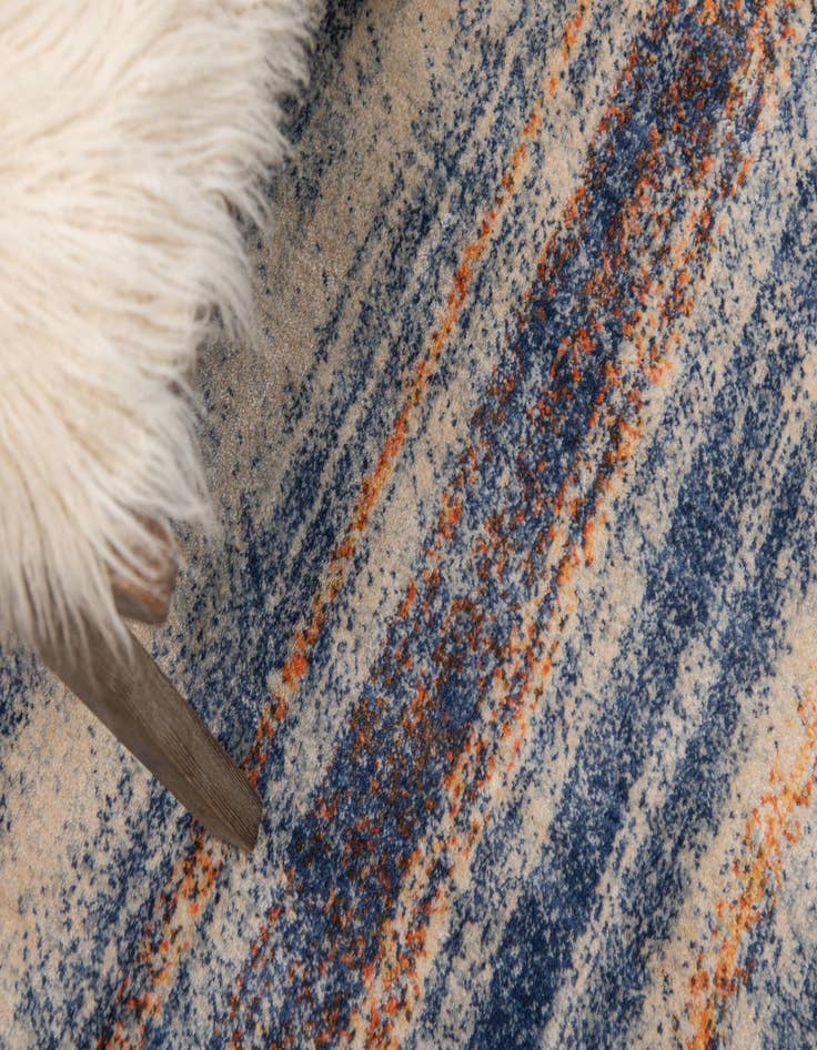 Detail image of 4' x 6' Apollo Rug