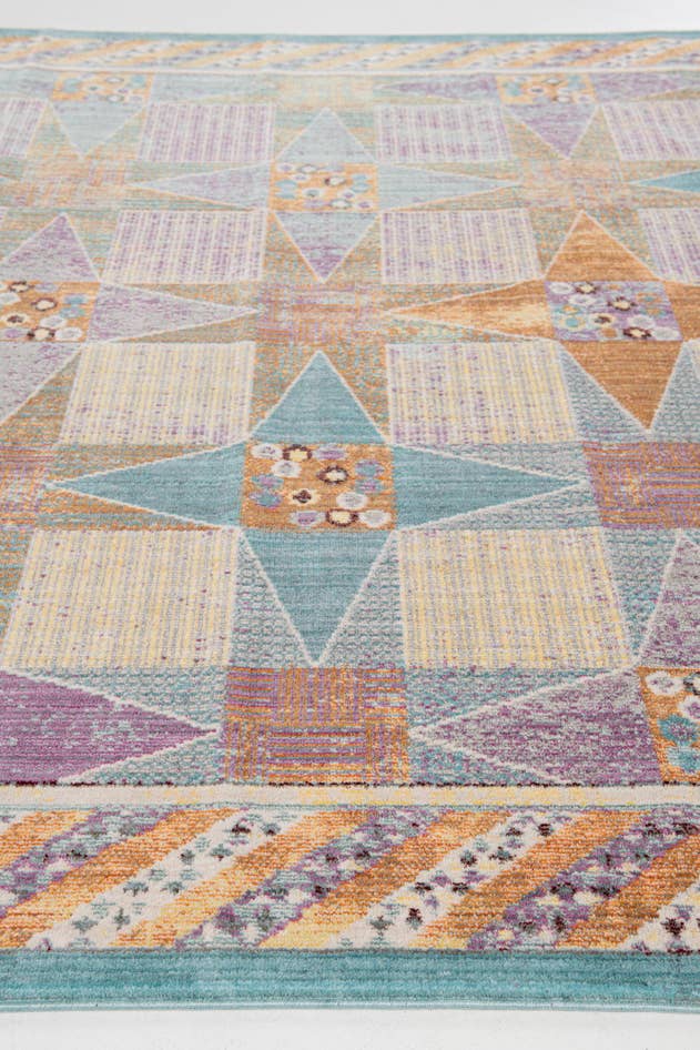 Detail image of 7' x 10' Aqua Rug