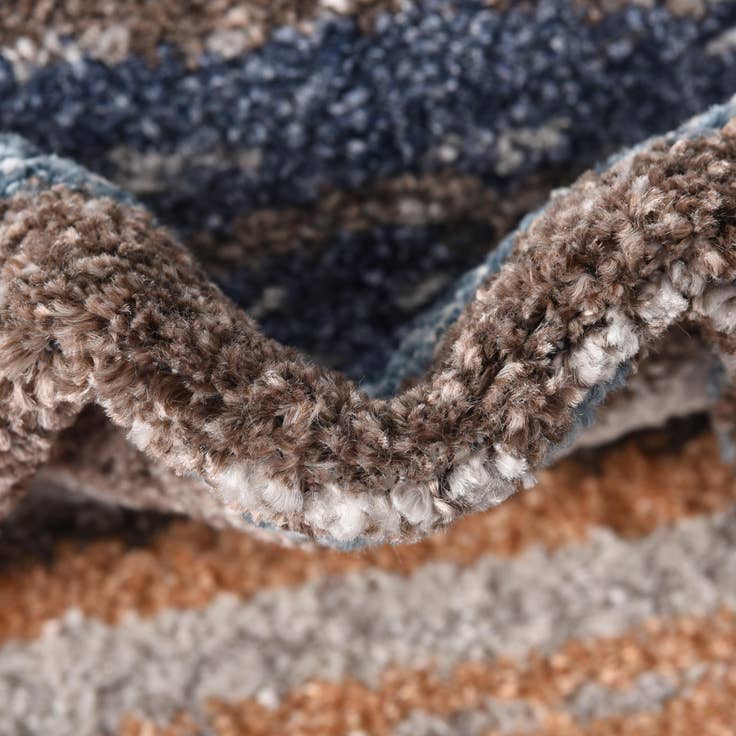 Detail image of 4' x 6' Aramis Rug