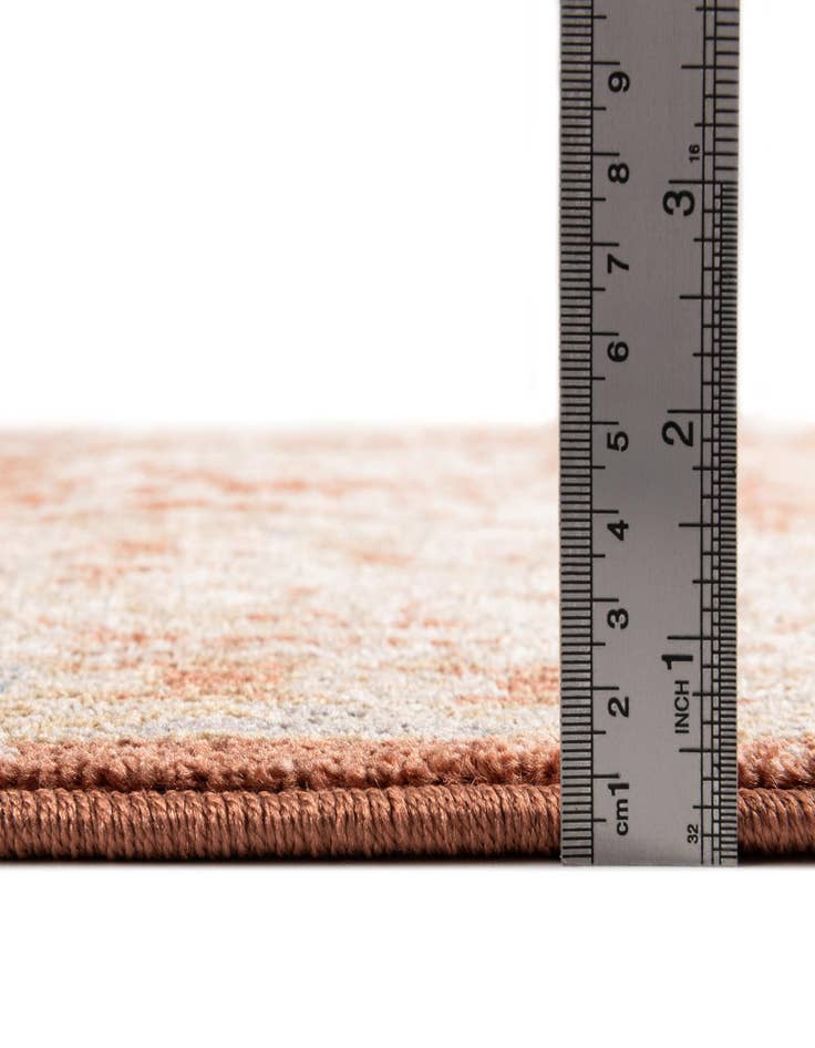 Detail image of 5' 3 x 7' 7 Arcadia Rug