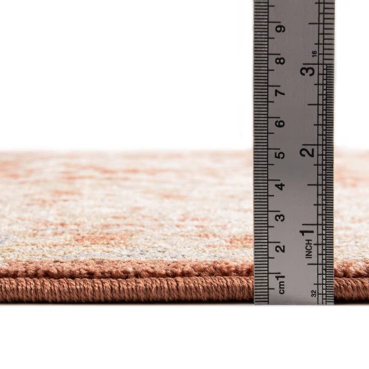 Detail image of 5' 3 x 7' 7 Arcadia Rug