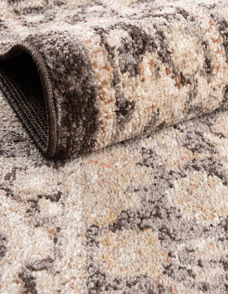 Detail image of 3' 7 x 5' 7 Arcadia Rug