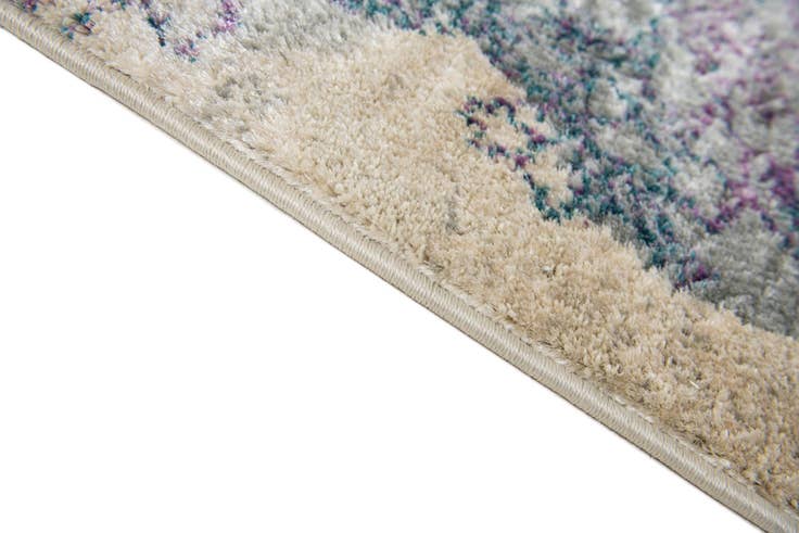 Detail image of 5' 3 x 7' 5 Aria Rug