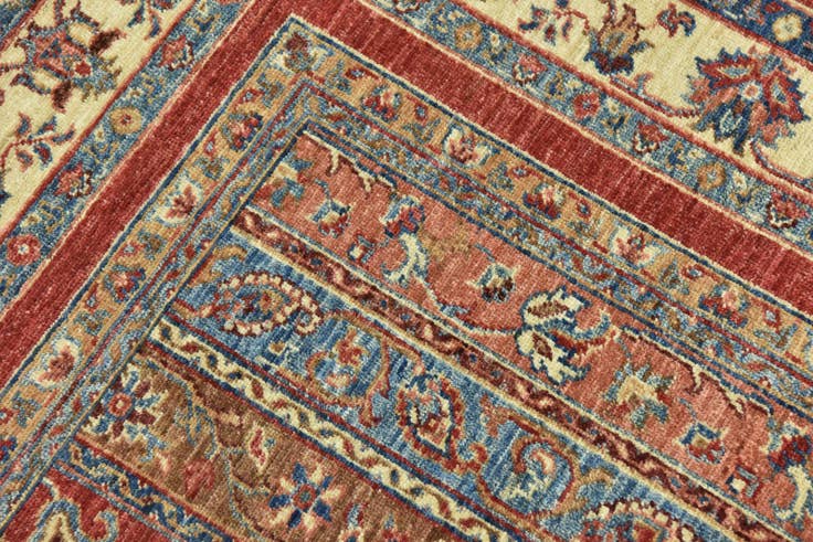 Detail image of 4' 10 x 6' 4 Hand Knotted Ariana Ziegler Rug