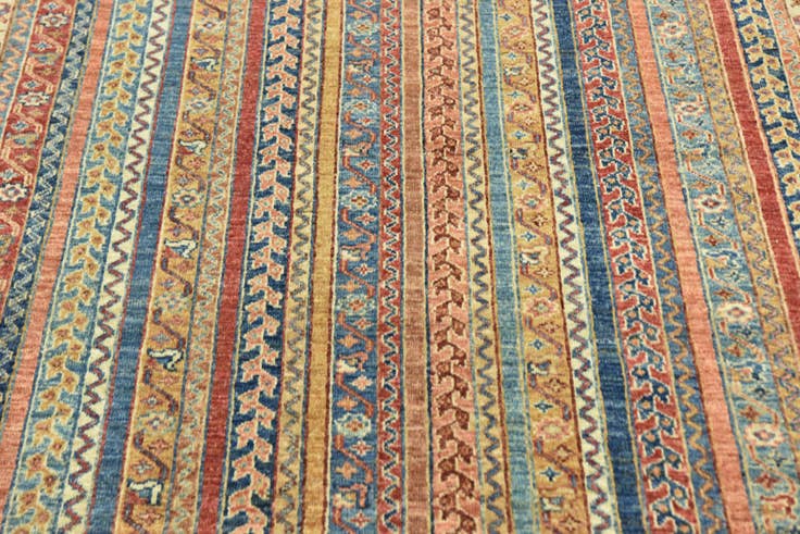 Detail image of 5' x 6' 6 Hand Knotted Ariana Ziegler Rug