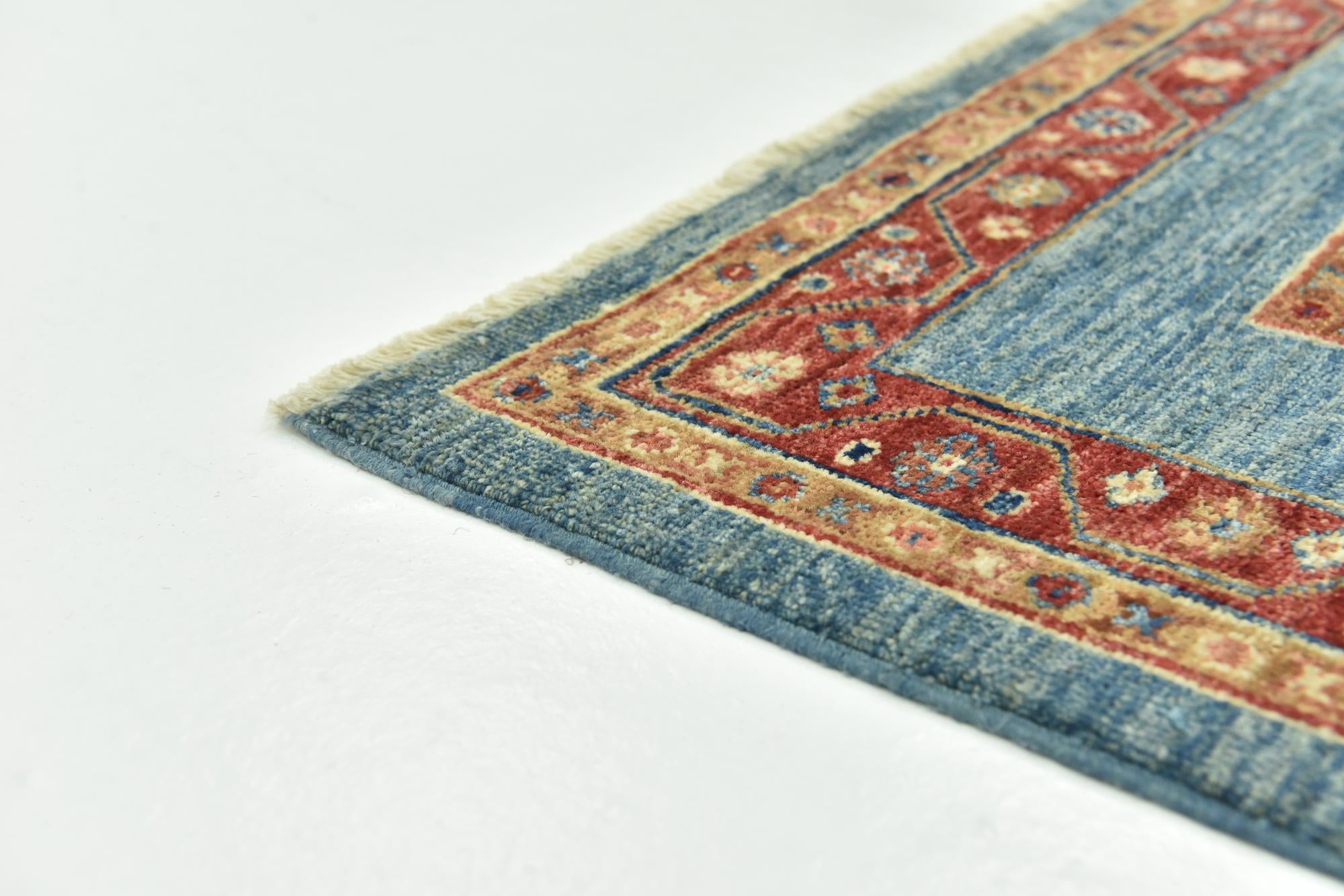 4' 11 x 6' 5 Hand Knotted Ariana Ziegler Rug