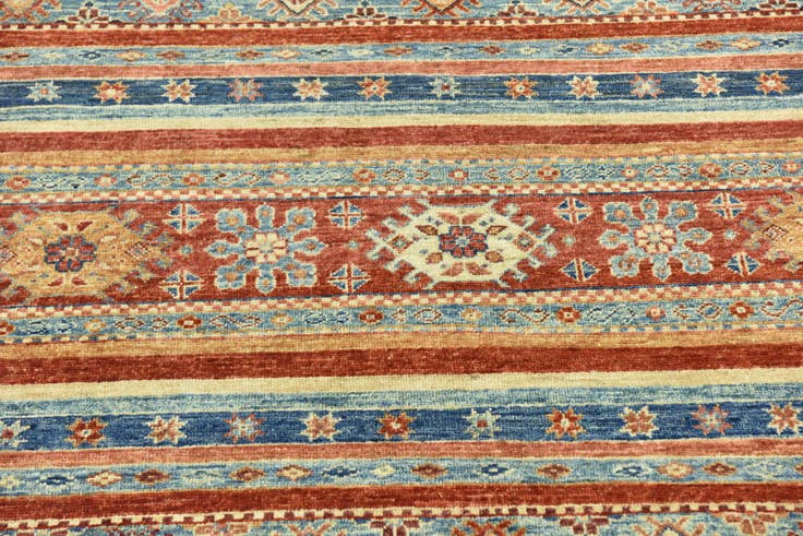 Detail image of 5' x 6' 8 Hand Knotted Ariana Ziegler Rug