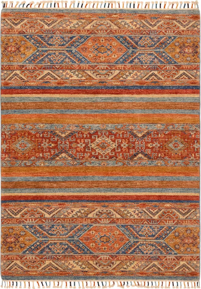 Detail image of 4' x 5' 8 Hand Knotted Ariana Ziegler Rug