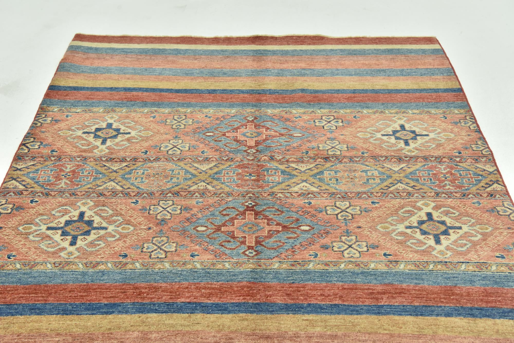 5' 1 x 6' 8 Hand Knotted Ariana Ziegler Rug