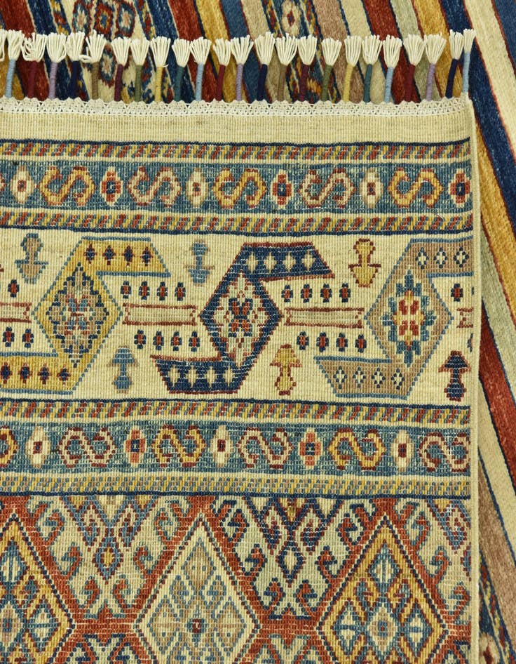 Detail image of 5' x 6' 4  Hand Knotted Ariana Ziegler Rug