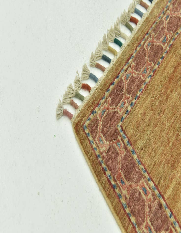 Detail image of 4' 2 x 5' 6  Hand Knotted Ariana Ziegler Rug