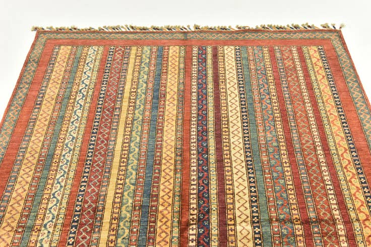 Detail image of 5' x 6' 6 Hand Knotted Ariana Ziegler Rug