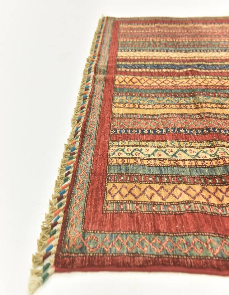 Detail image of 5' x 6' 7 Hand Knotted Ariana Ziegler Rug