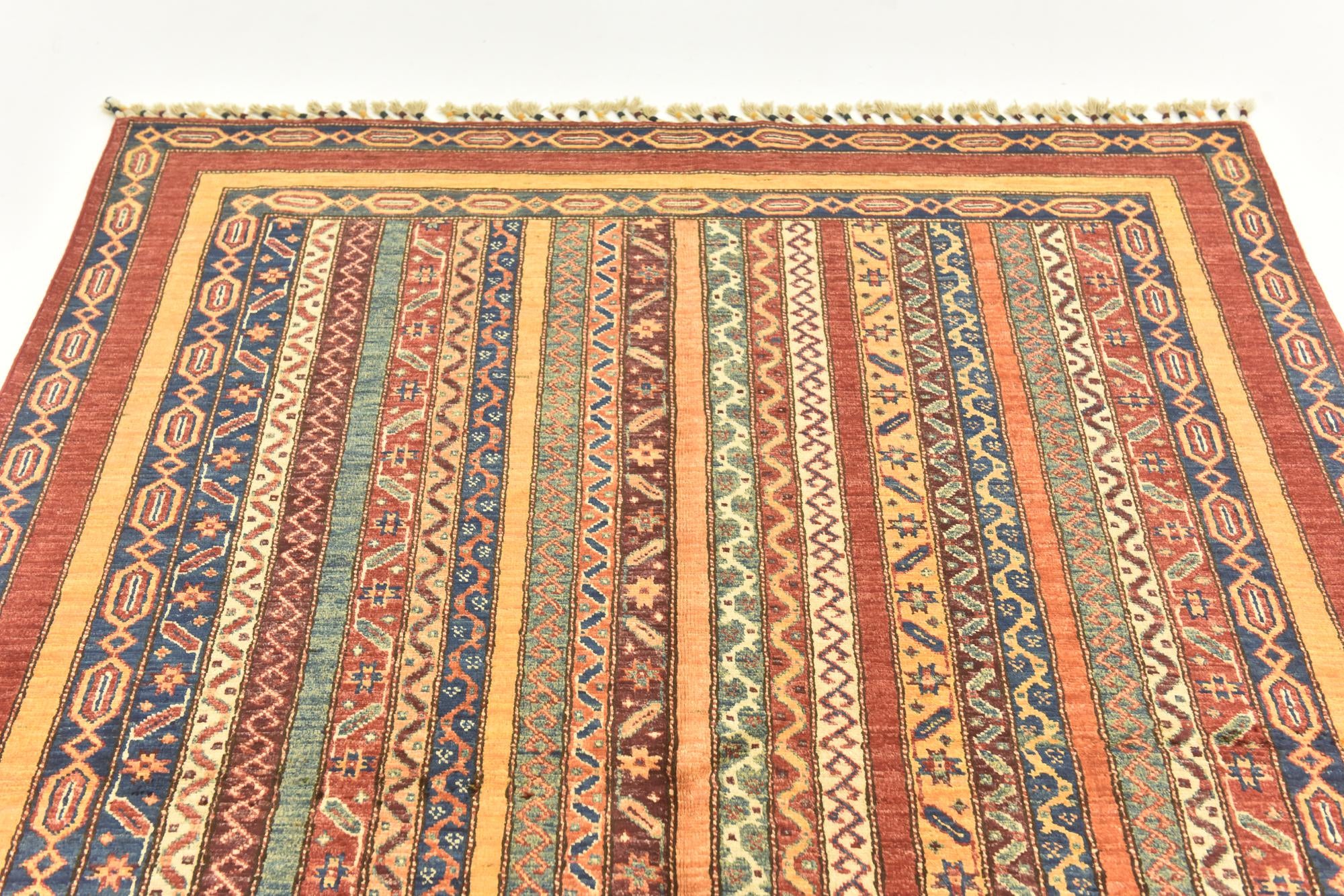 4' 9 x 6' 4 Hand Knotted Ariana Ziegler Rug