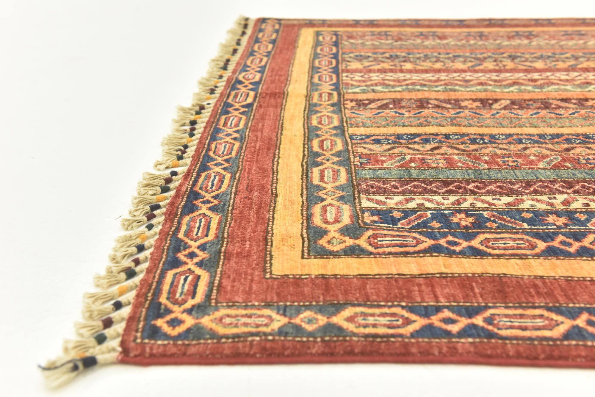 4' 9 x 6' 4 Hand Knotted Ariana Ziegler Rug
