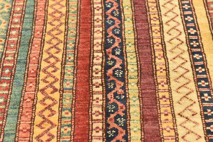 Detail image of 4' 10 x 6' 6 Hand Knotted Ariana Ziegler Rug