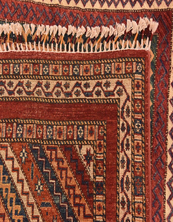 Detail image of 5' 6 x 7' 9  Hand Knotted Ariana Ziegler Rug