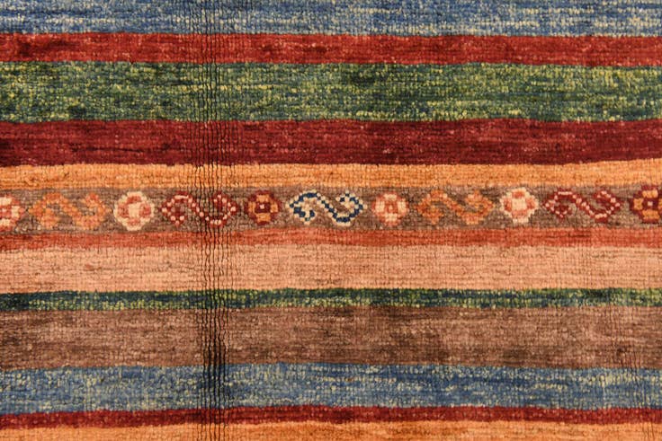 Detail image of 5' 8 x 7' 10 Hand Knotted Ariana Ziegler Rug