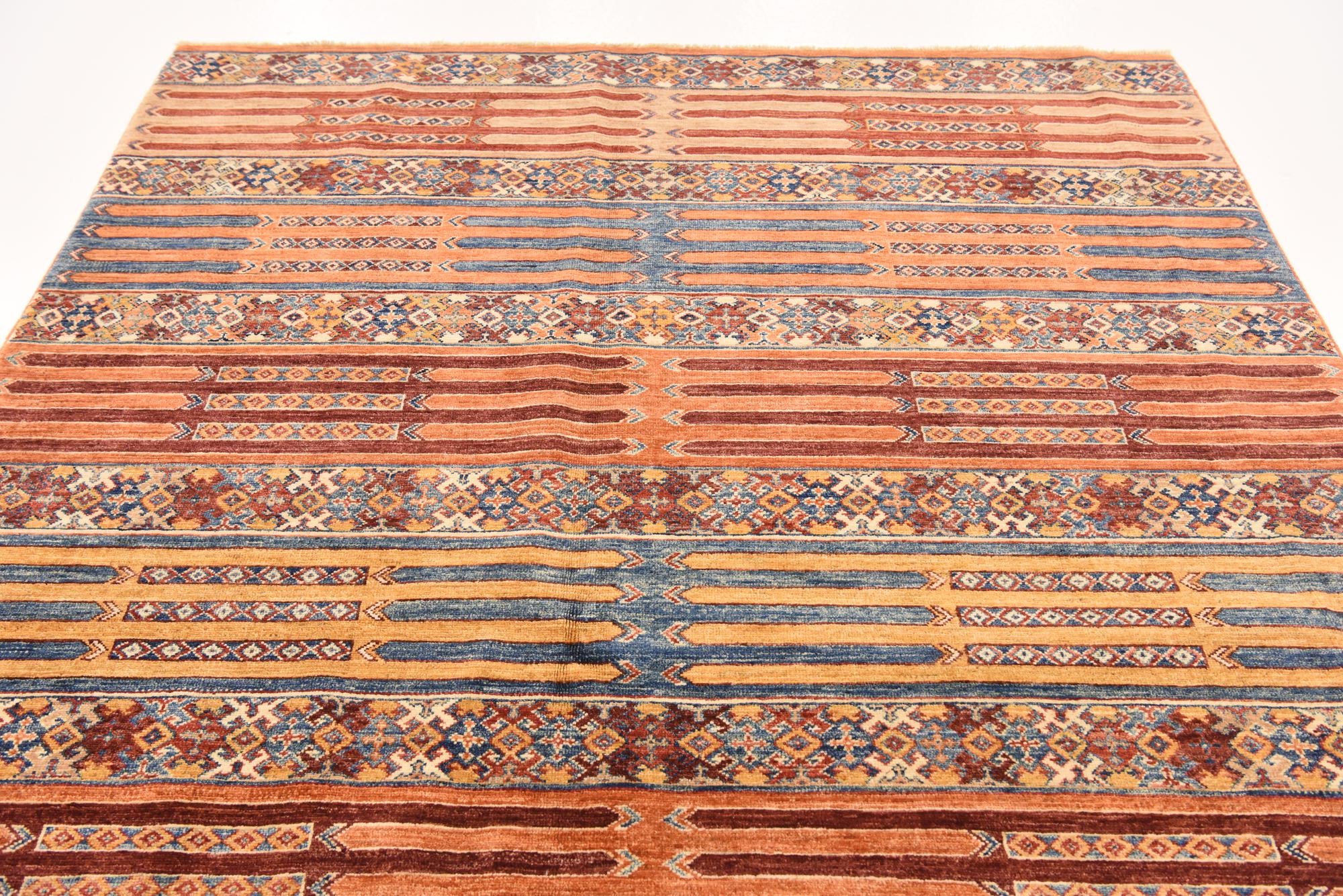 6' x 8' 2 Hand Knotted Ariana Ziegler Rug