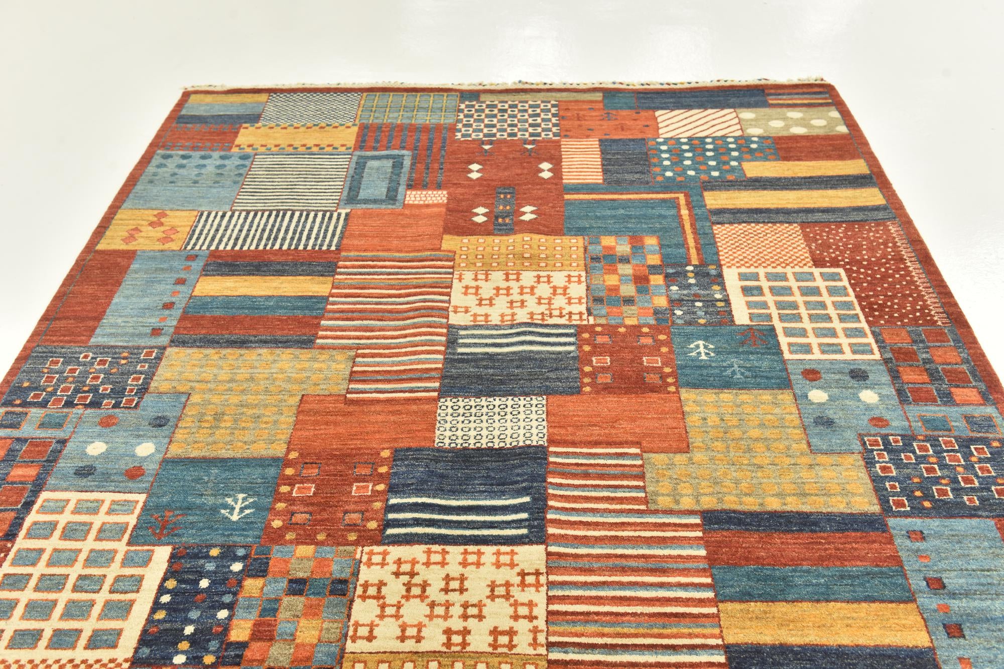 6' 8 x 9' 10 Hand Knotted Ariana Ziegler Rug