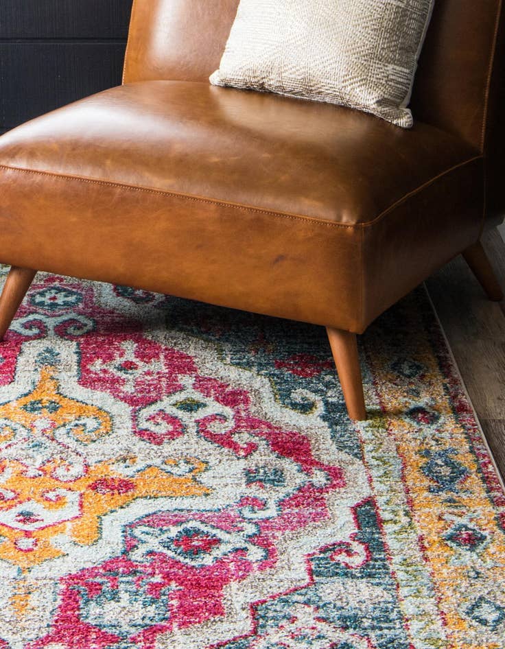 Detail image of 10' 6 x 16' 5 Washable Arte Rug