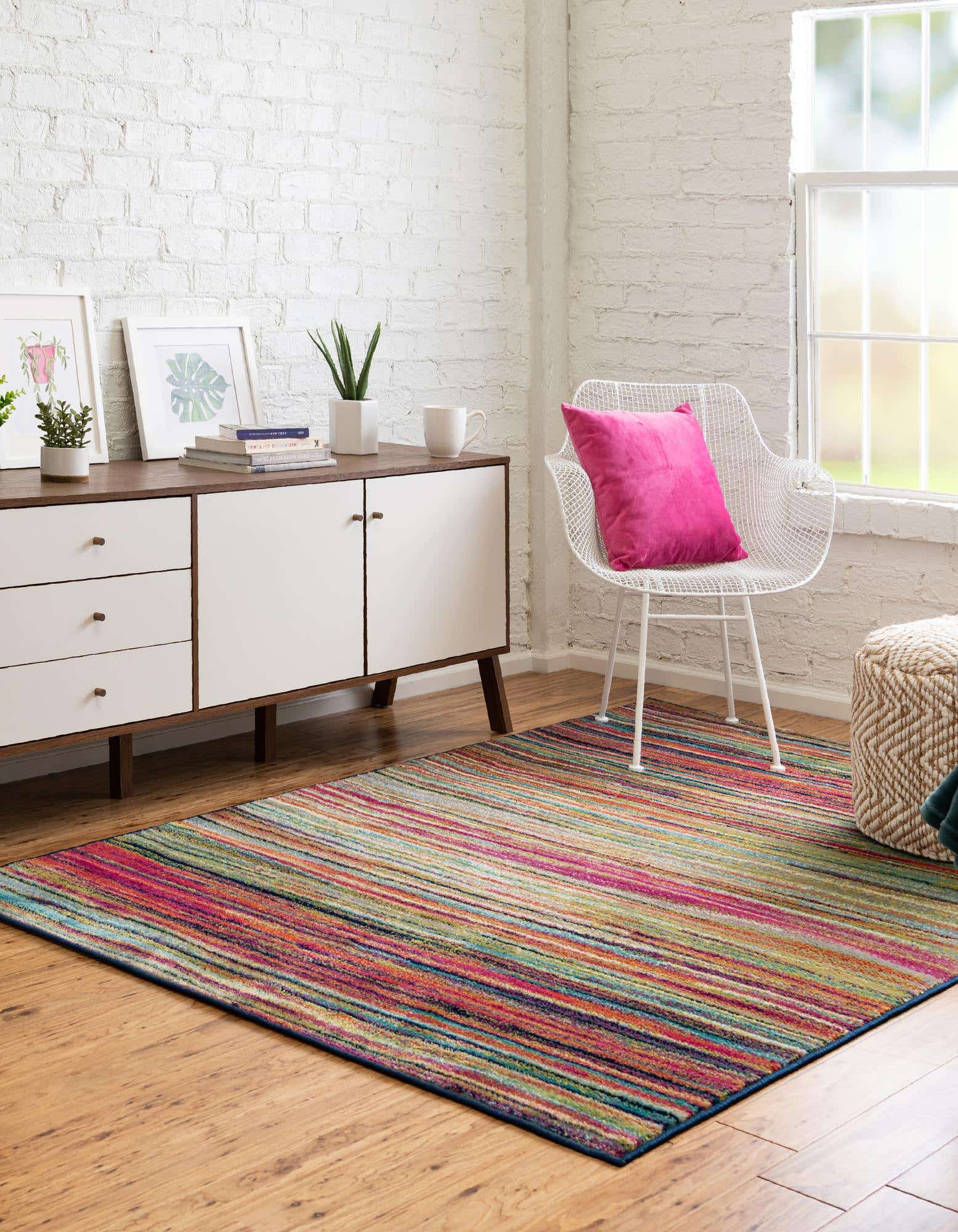 Detail image of 7' 10 x 10' Unique Loom Azalea Rug