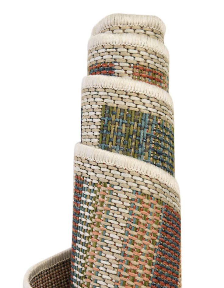 Detail image of 4' x 6' Easy-Clean Baja Indoor / Outdoor Rug