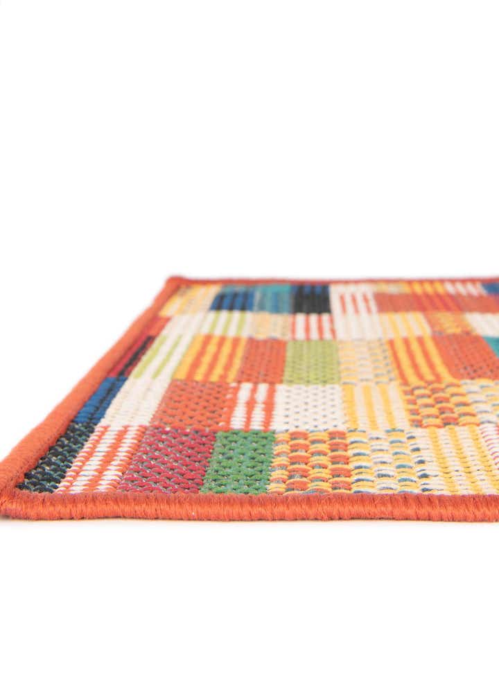 2' x 3' 1 Easy-Clean Baja Indoor / Outdoor Rug