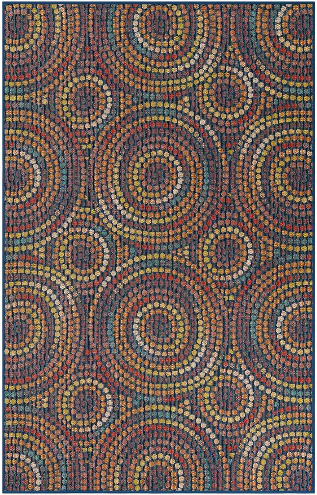 5' 3 x 8' Easy-Clean Baja Indoor / Outdoor Rug