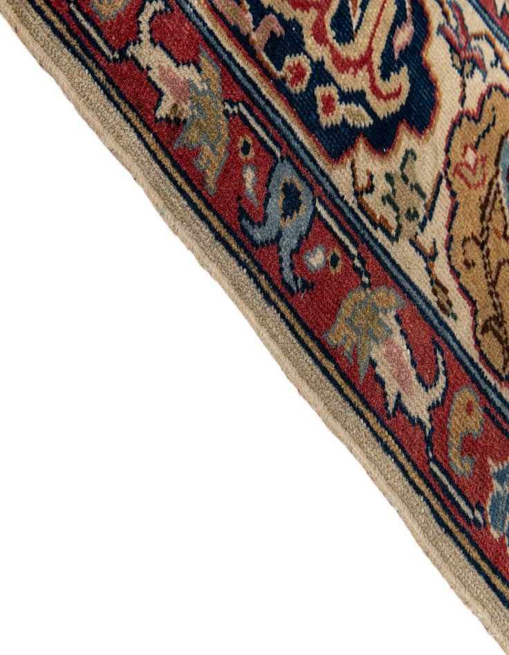 Detail image of 6' 7 x 10'  Hand Knotted Bakhtiar Wool Rug