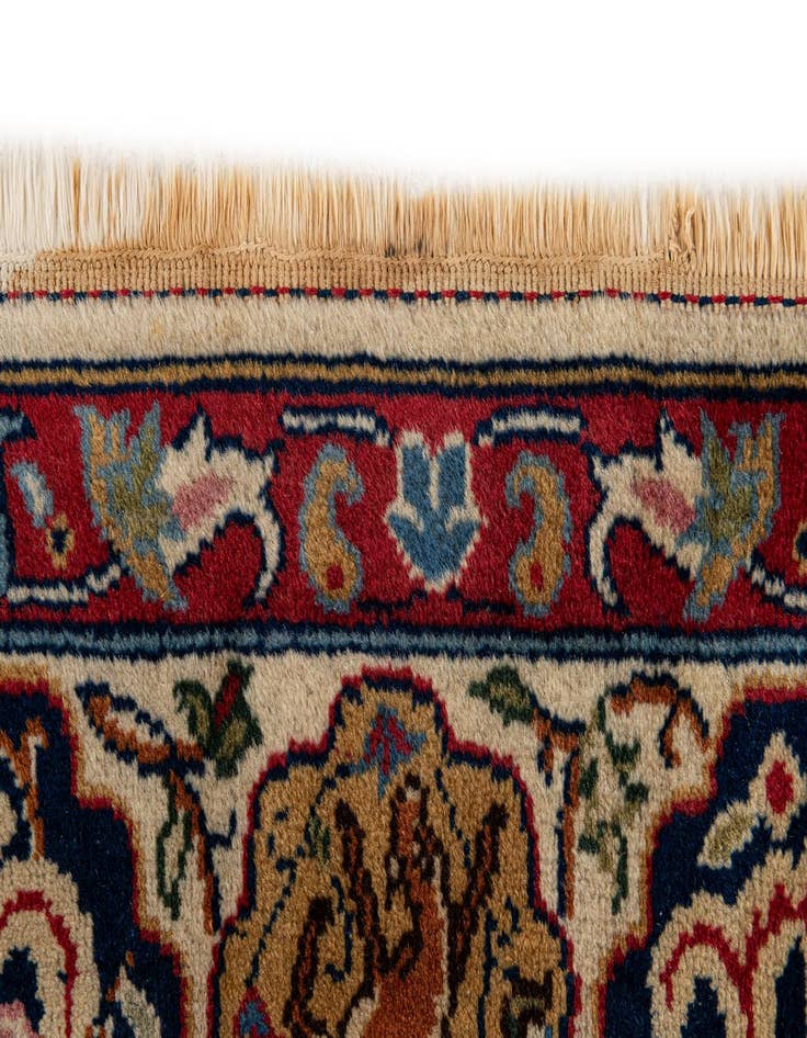 Detail image of 6' 7 x 10'  Hand Knotted Bakhtiar Wool Rug