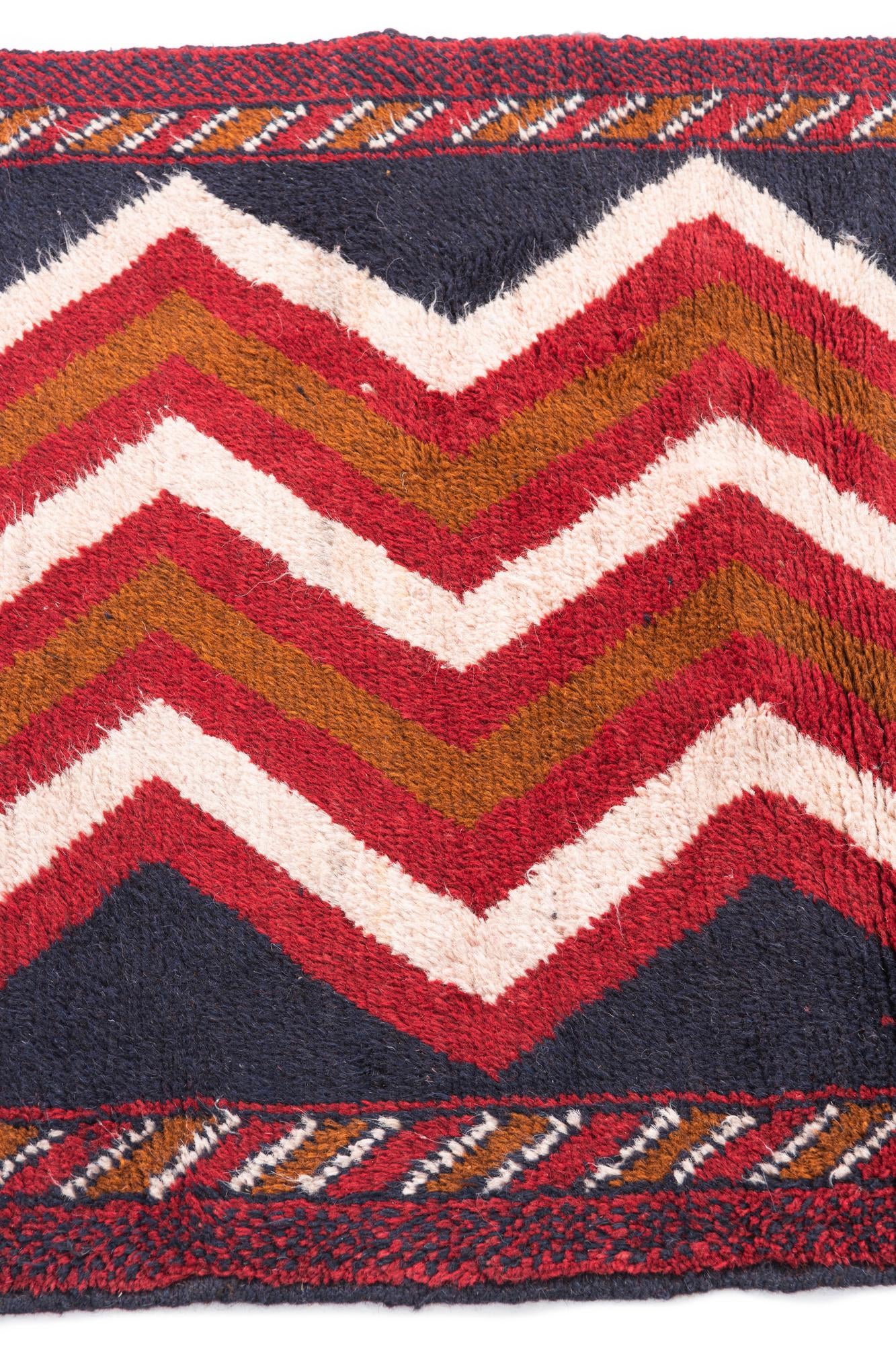 2' 9 x 4' 8 Hand Knotted Balouch Persian Wool Rug