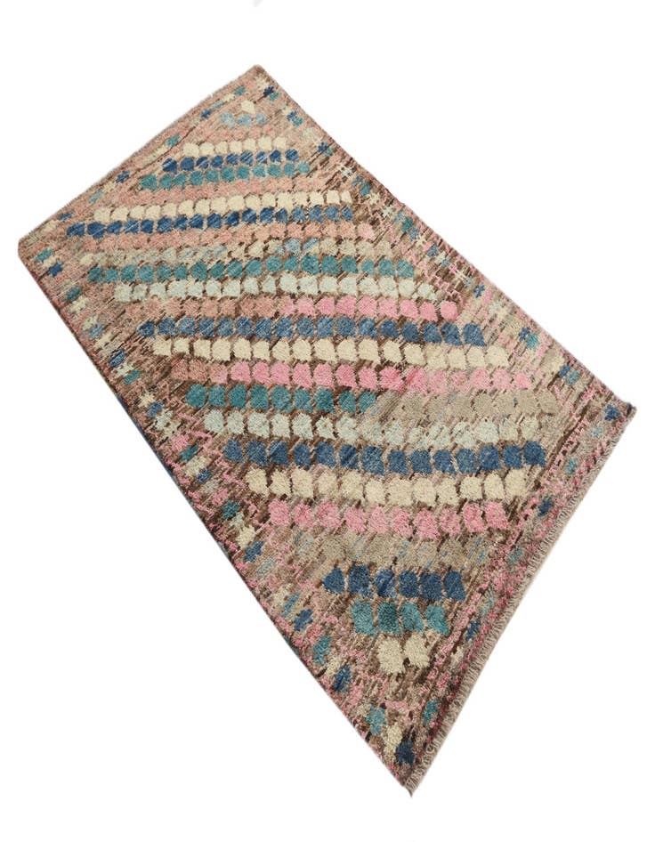 Detail image of 3' 8 x 5' 10 Hand Knotted Balouch Wool Rug