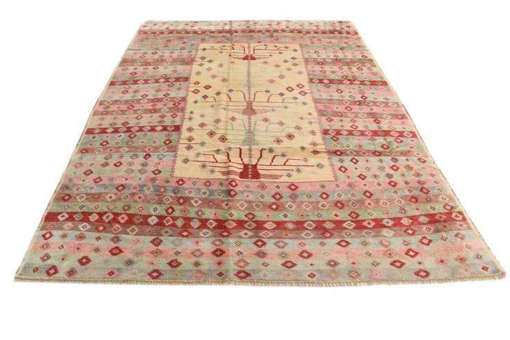 Detail image of 6' 4 x 8' 8 Hand Knotted Balouch Wool Rug
