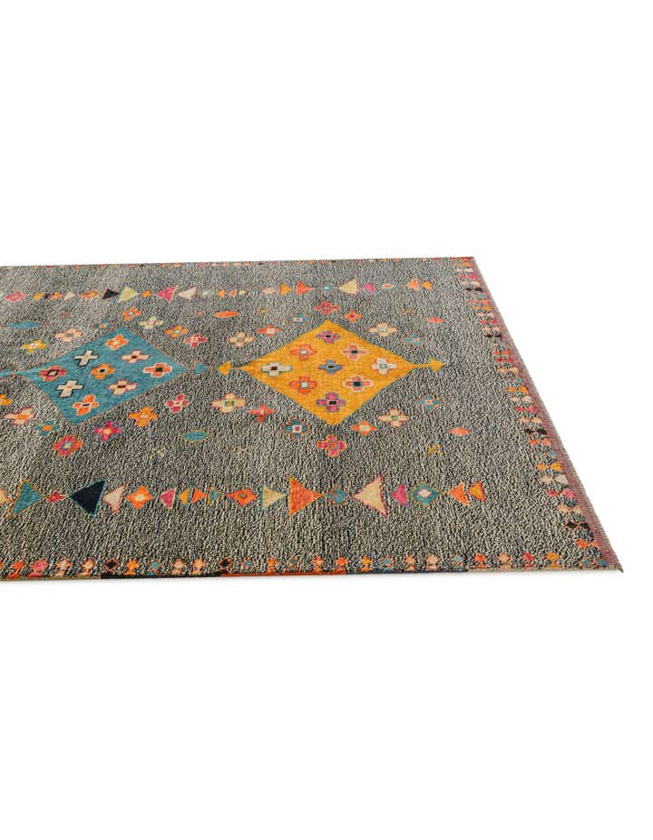 5' 10 x 8' 2 Hand Knotted Balouch Wool Rug