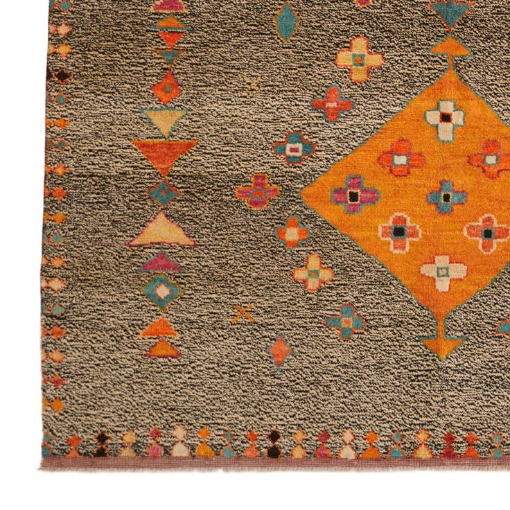 Detail image of 5' 10 x 8' 2 Hand Knotted Balouch Wool Rug