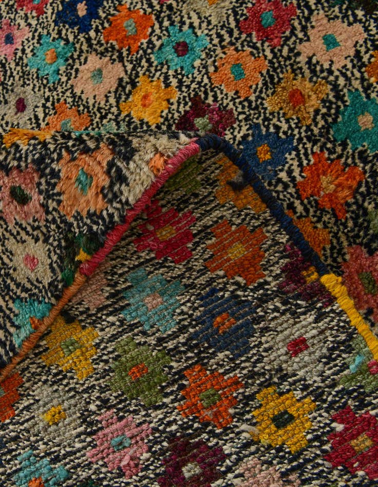 Detail image of 5' 5 x 7' 11 Hand Knotted Balouch Wool Rug