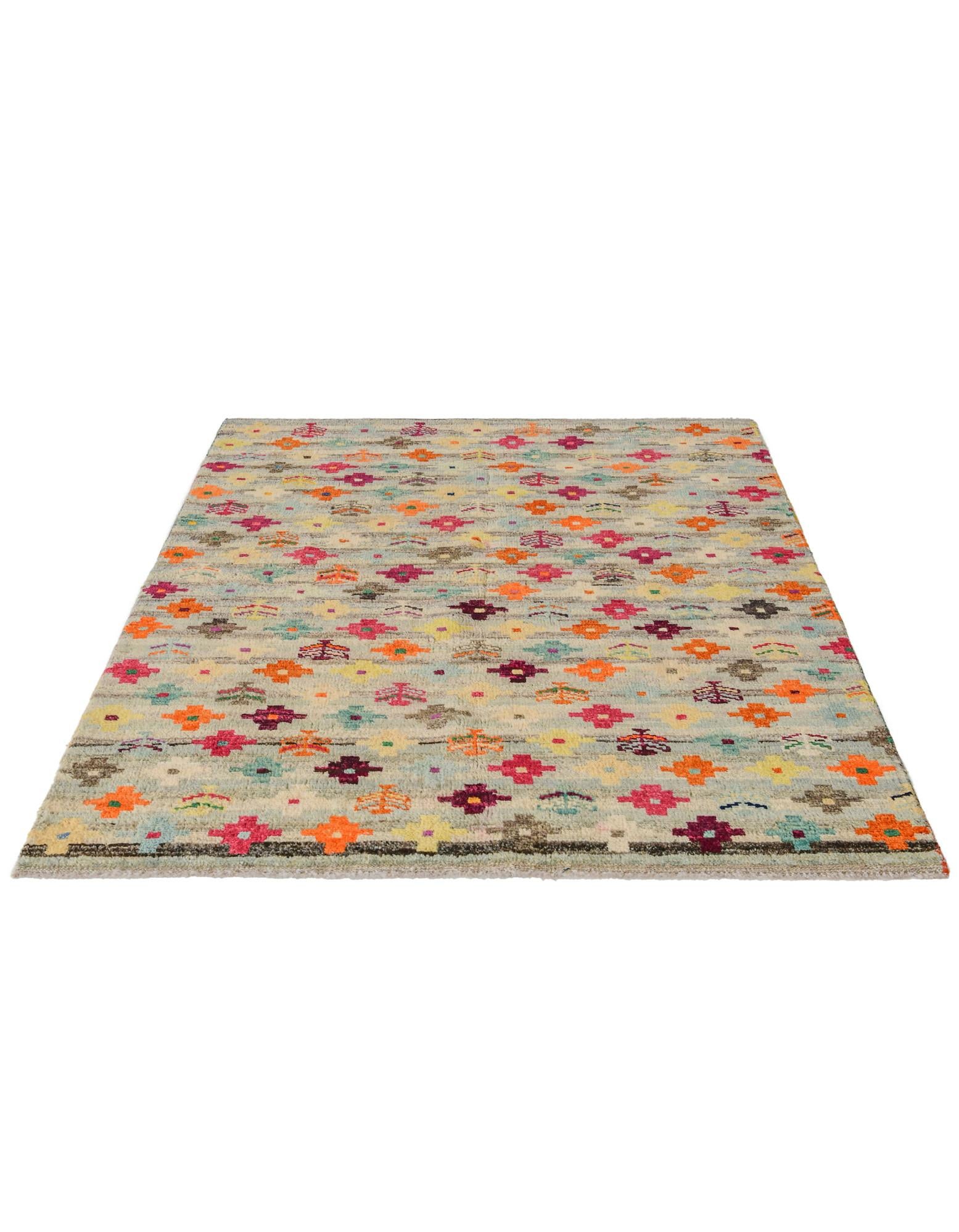 4' 5 x 6' 2 Hand Knotted Balouch Wool Rug