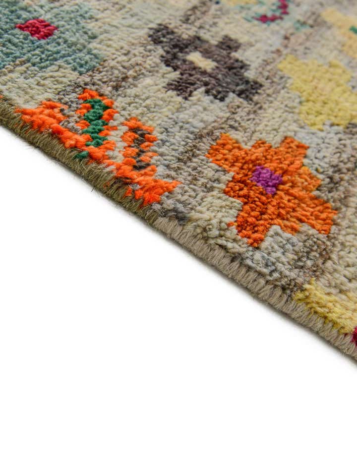 4' 5 x 6' 2 Hand Knotted Balouch Wool Rug