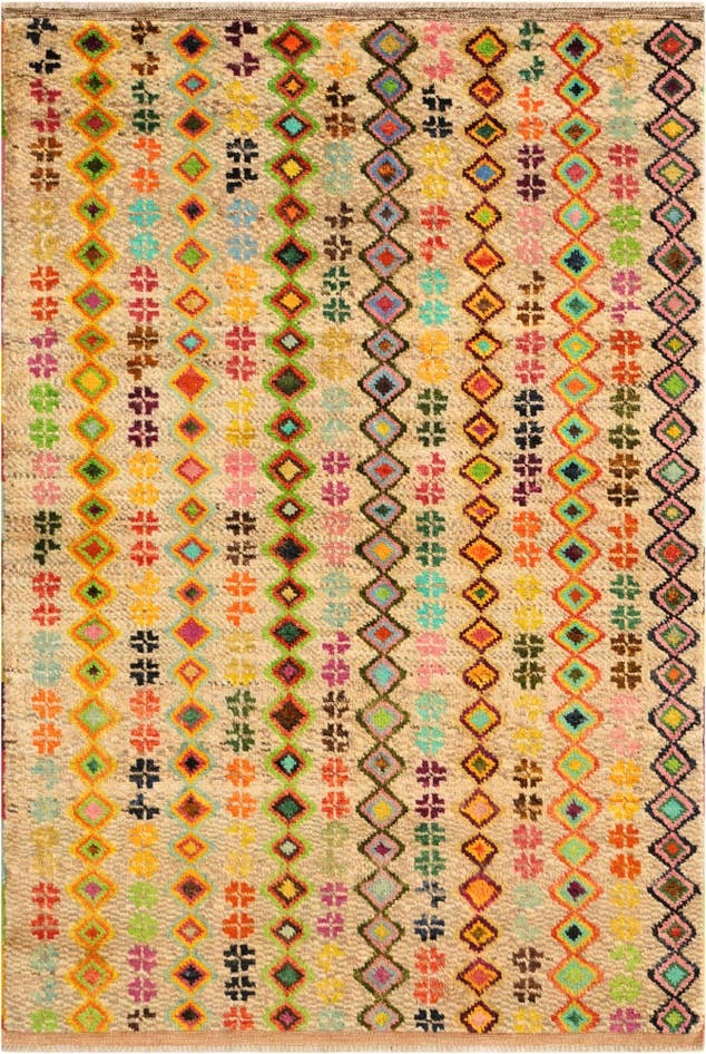 Detail image of 4' 4 x 6' 3 Hand Knotted Balouch Wool Rug